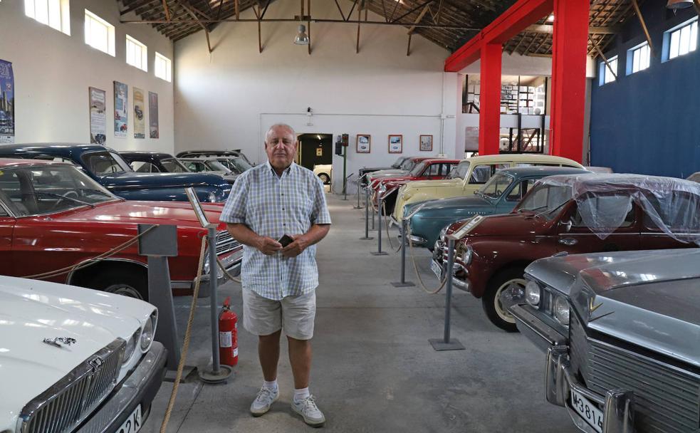 «Esto es como los hijos, les tengo cariño a los 300 coches»